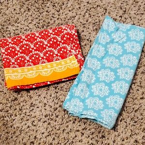 Pioneer Woman and Tag Kitchen Towels